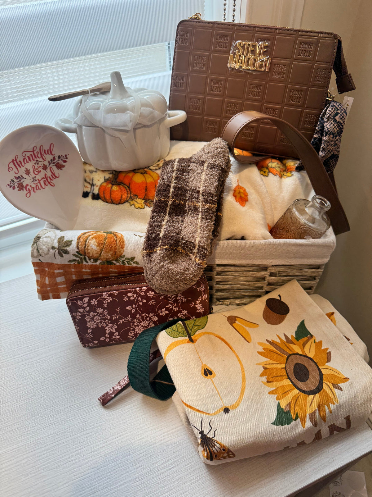 Steve Madden Autumn Harvest Gift Basket