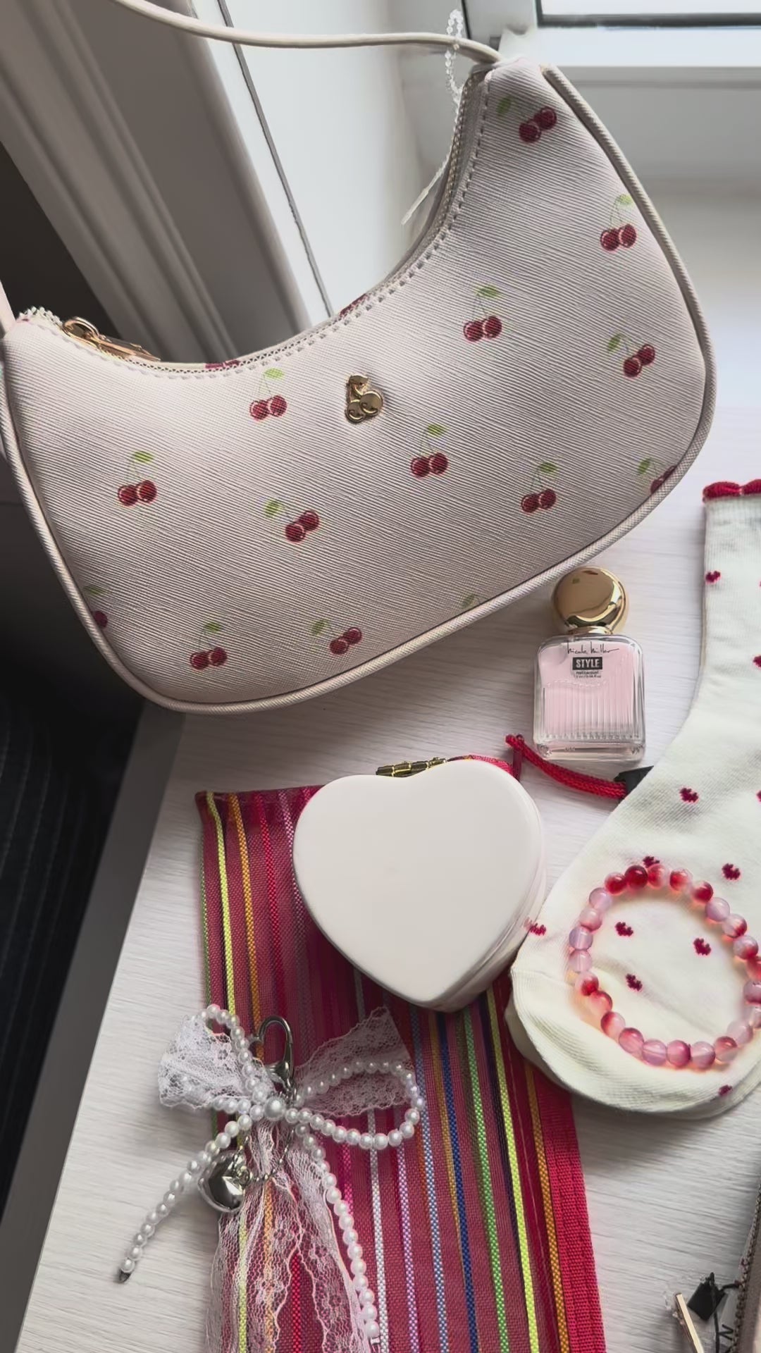 Cherry Neutral curated box
